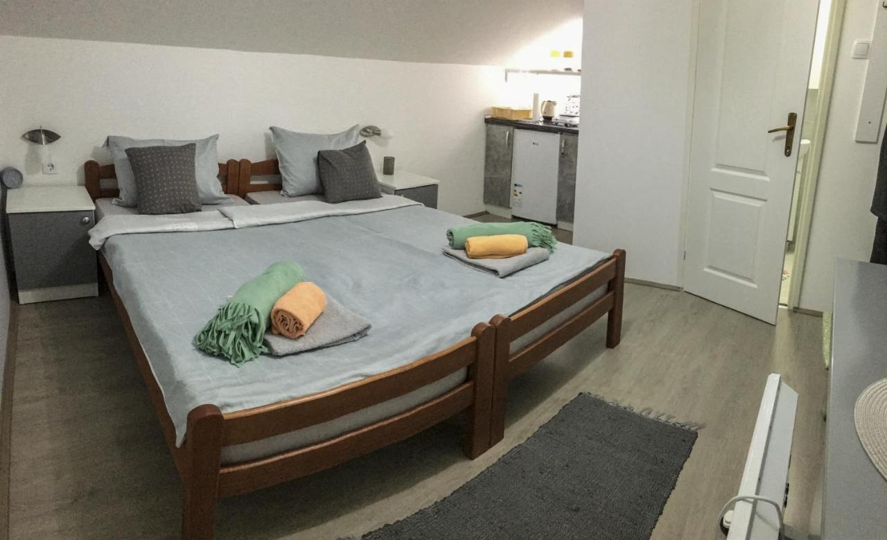 S. A. L. Prenociste Apartment Zrenjanin Bagian luar foto