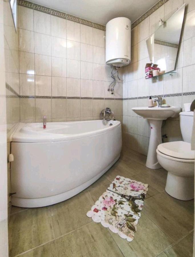 S. A. L. Prenociste Apartment Zrenjanin Bagian luar foto