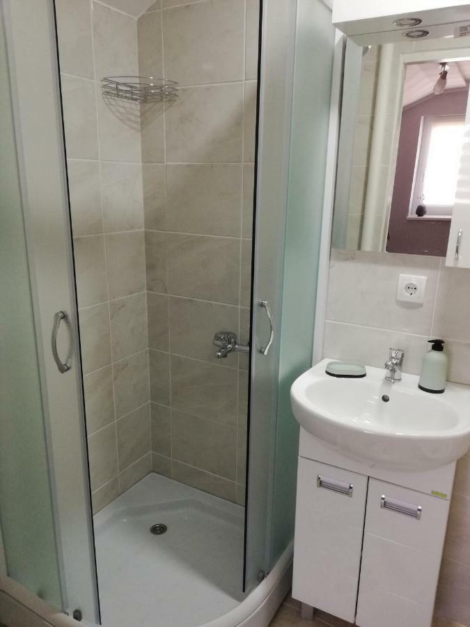 S. A. L. Prenociste Apartment Zrenjanin Bagian luar foto